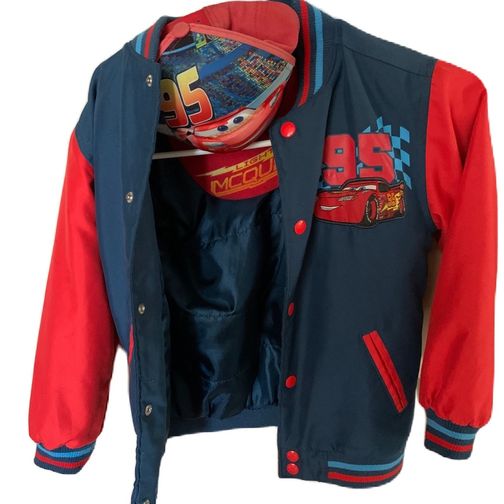 Lightning McQueen jacket 5-6T. And hat.